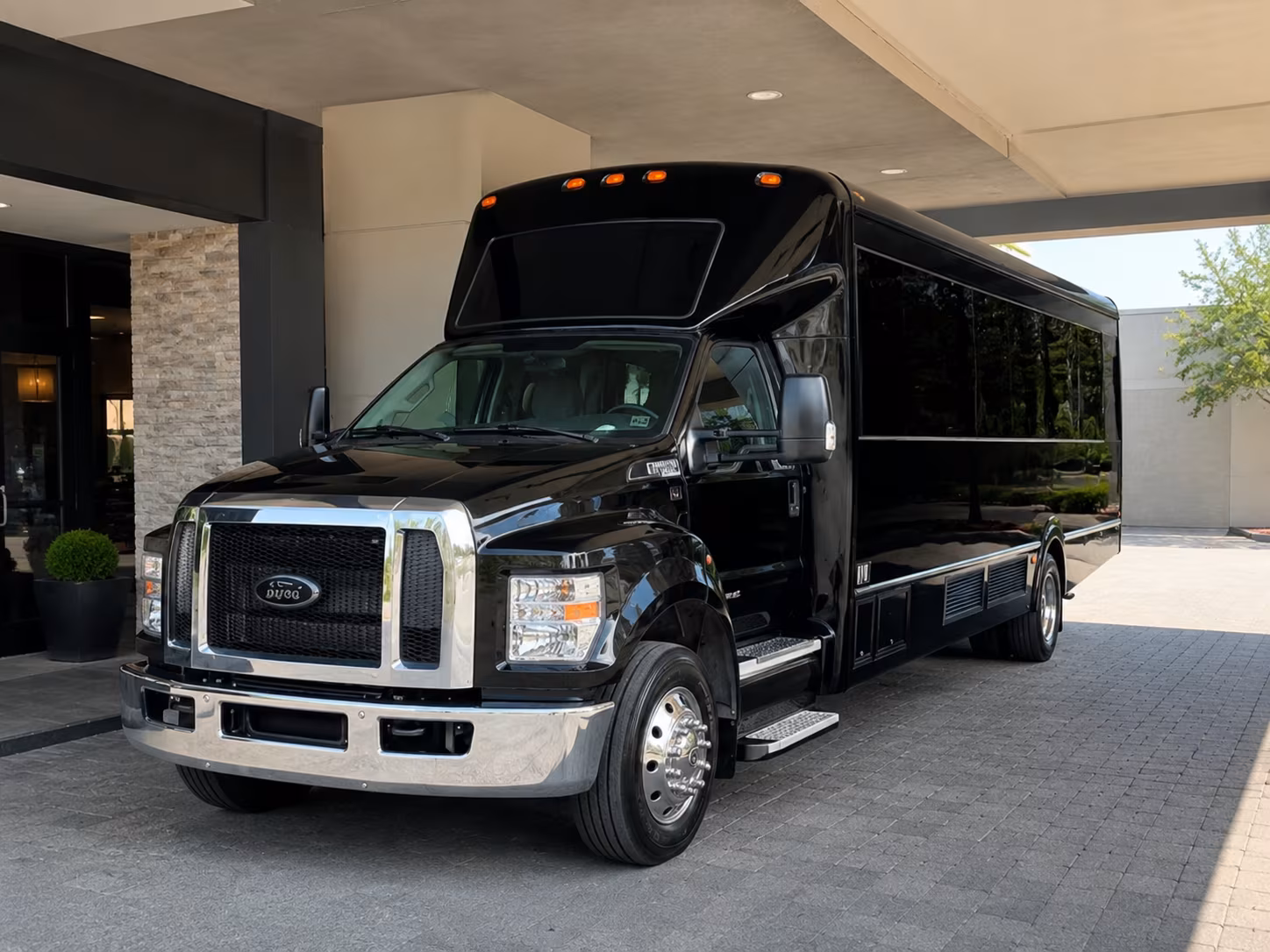 do extra stops add to the cost of a bus rental in somerville massachusetts