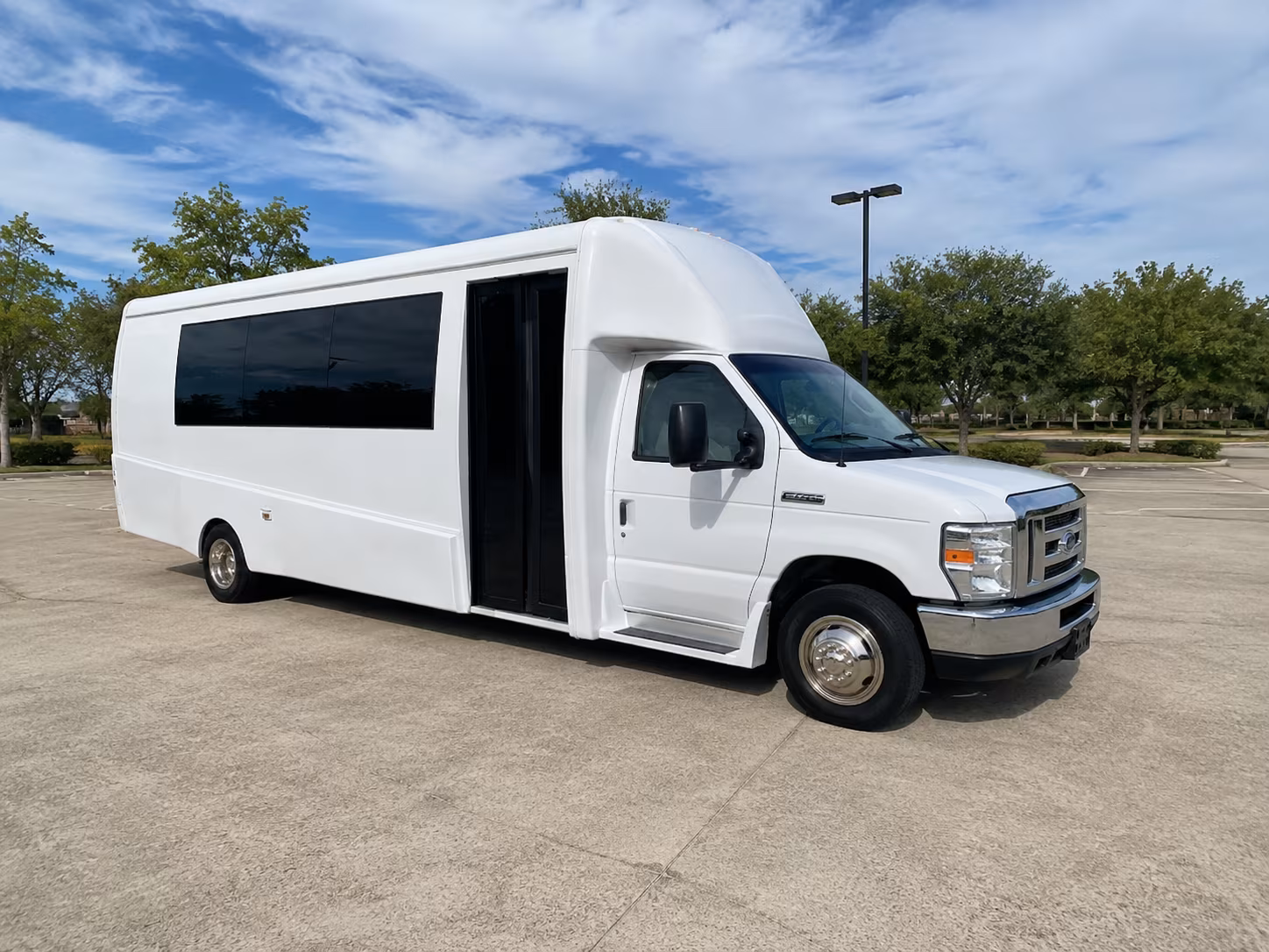 party buses and charter buses to celtics and bruins games at td garden
