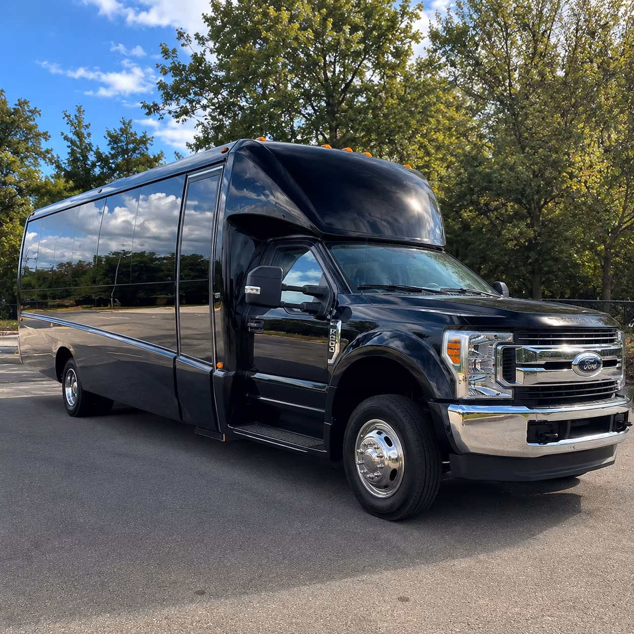 performing arts and theater field trip buses for somerville students